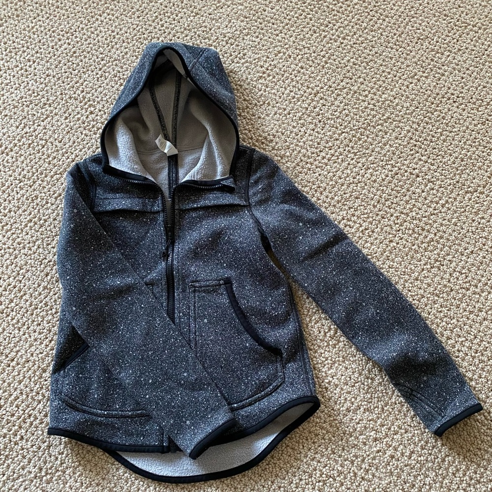 Ivivva girls zip up hoodie